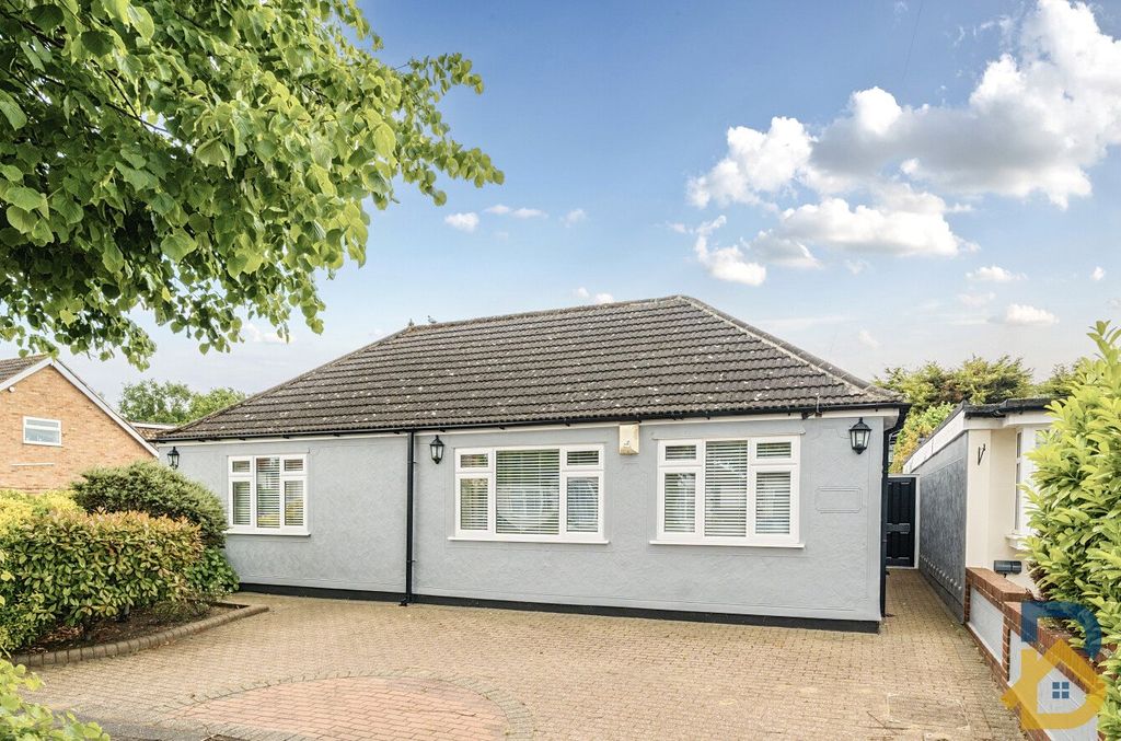 Property photo 3 of 15 Picture No. 31