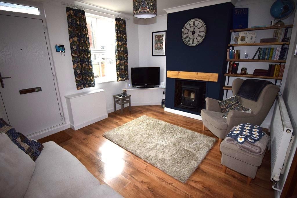 Property photo 2 of 11 Chapel Street 2.Jpg