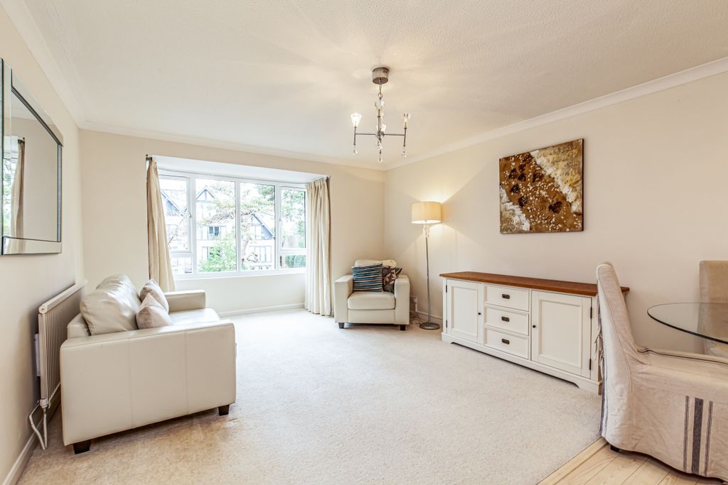 Property photo 1 of 7 174205