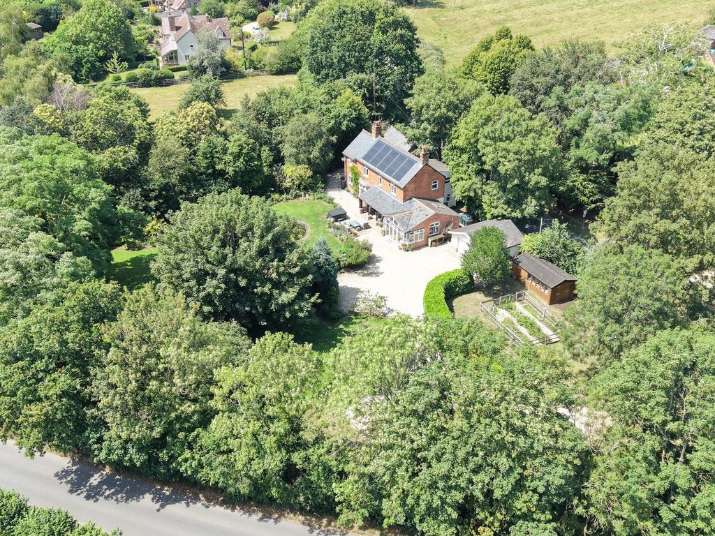 Property photo 2 of 21