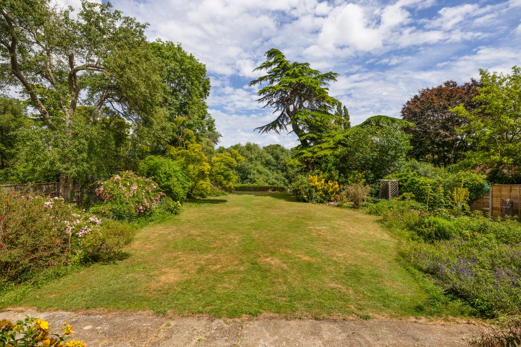 Property photo 3 of 15