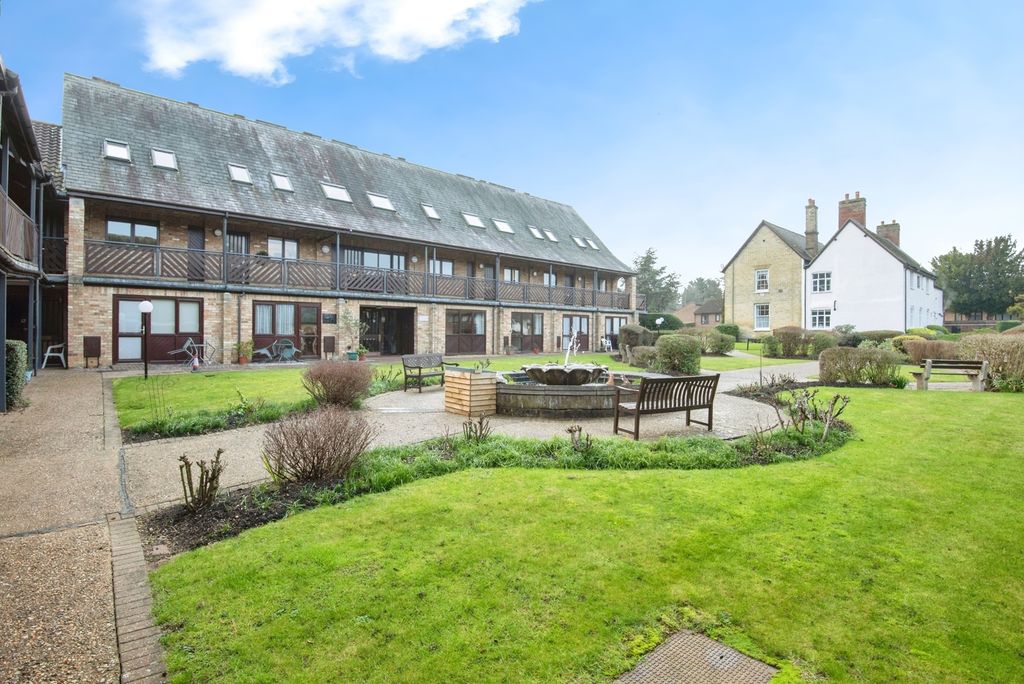 Property photo 2 of 13 Rear Aspect