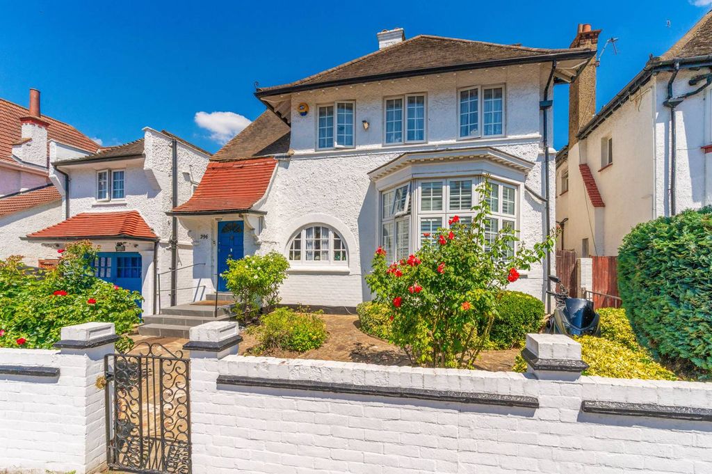 Property photo 1 of 20