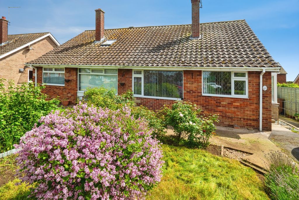 Property photo 2 of 15