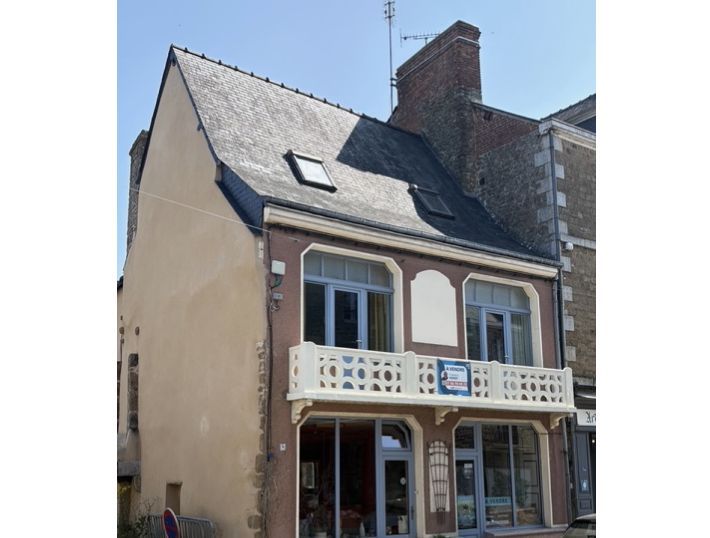 Property photo 1 of 26