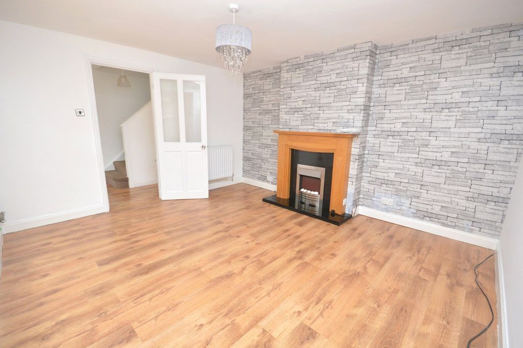 Property photo 3 of 12 Picture No. 06