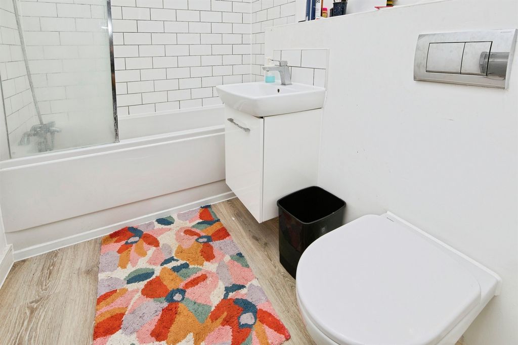 Additional image 22 of 2 bed flat for saleBilsborrow Avenue, Derby DE1