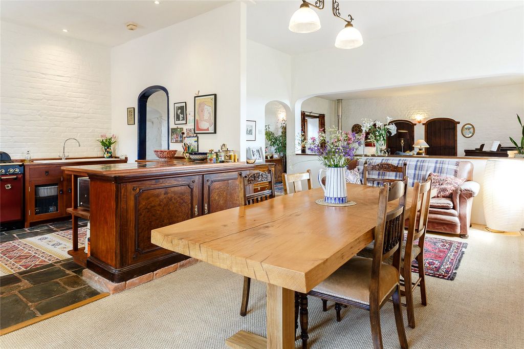 Property photo 3 of 21 Dining Room