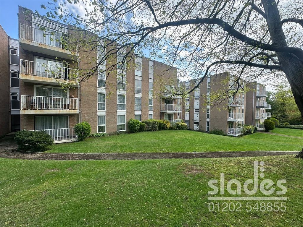 Property photo 1 of 12 8Eb74E1B-02A7-4B6C-A39A-Bed1465E6700.Jpg