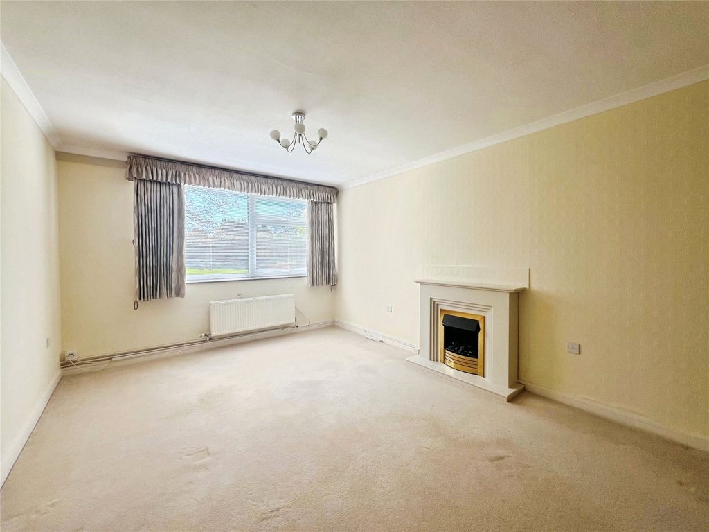 Property photo 2 of 14 Picture No. 38