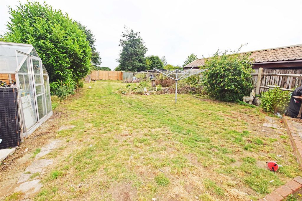 Property photo 3 of 15 Rear Garden