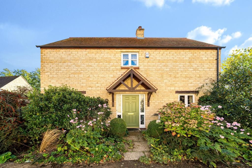 Property photo 1 of 21 External View