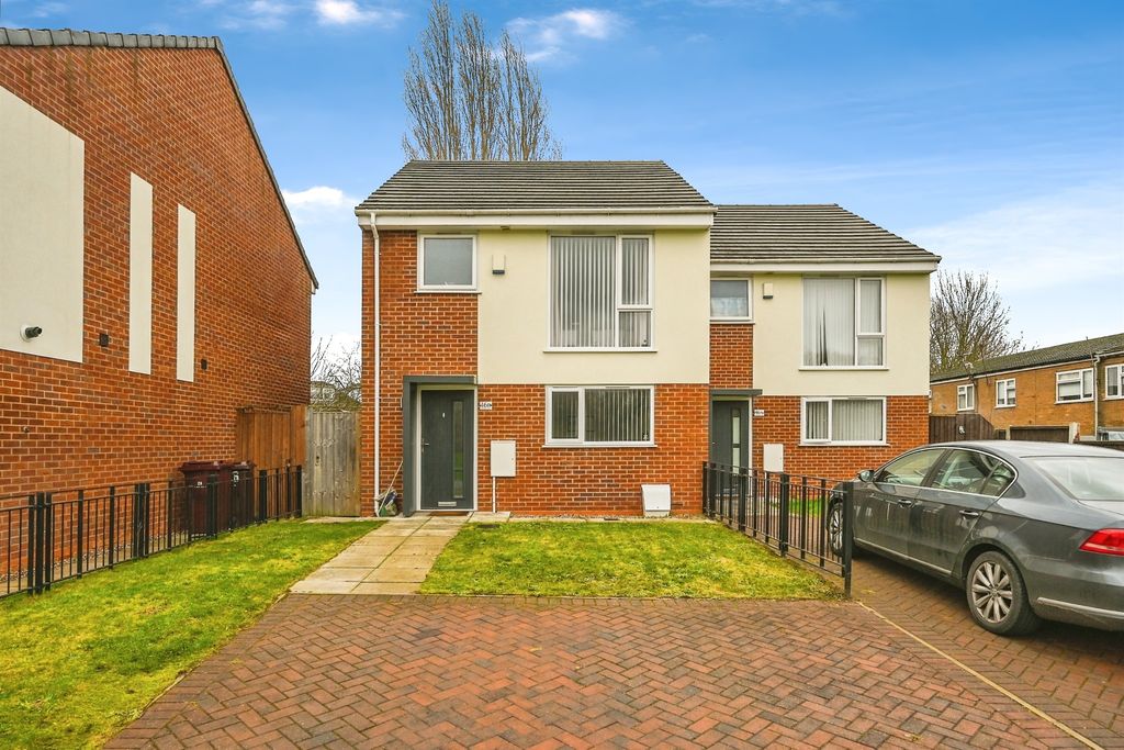 Property photo 1 of 13