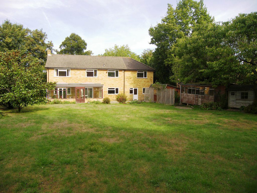Property photo 2 of 9