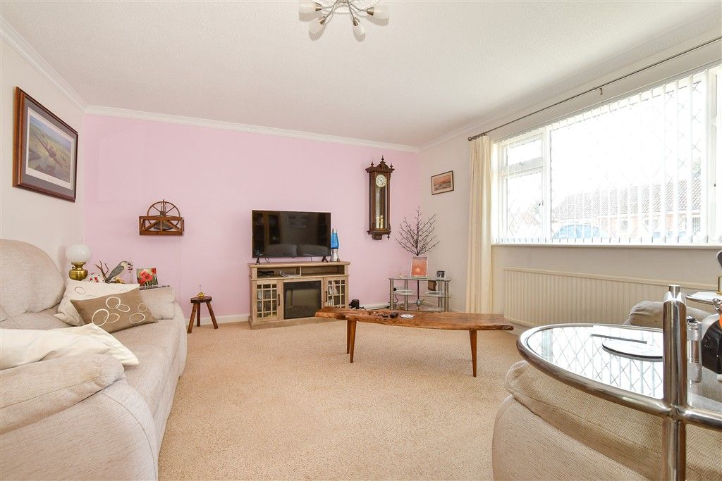 Property photo 1 of 13 Lounge/Dining Room