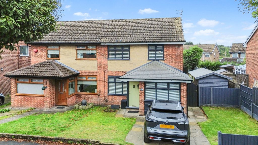 Property photo 1 of 28