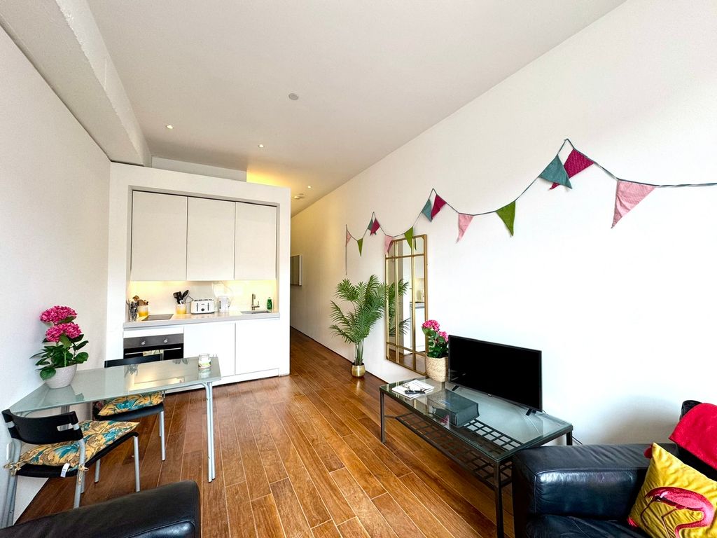 Property photo 3 of 11 Img_4212