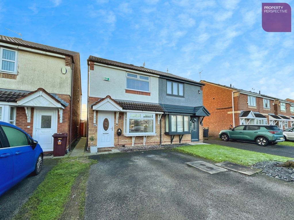 Property photo 1 of 12 External