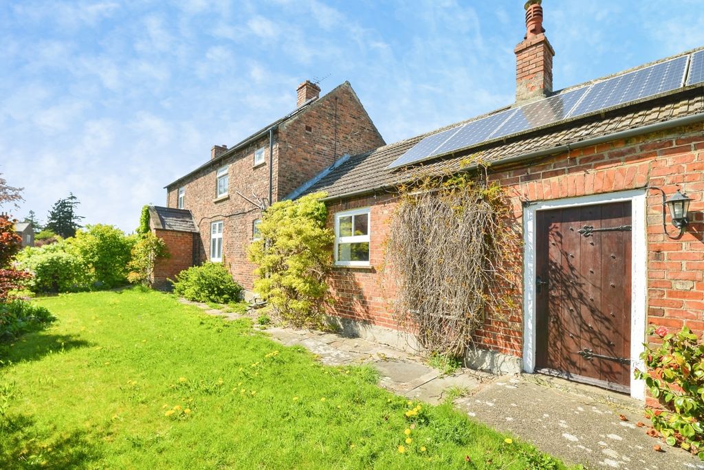 Property photo 3 of 22 Pbox-Img.Jpg