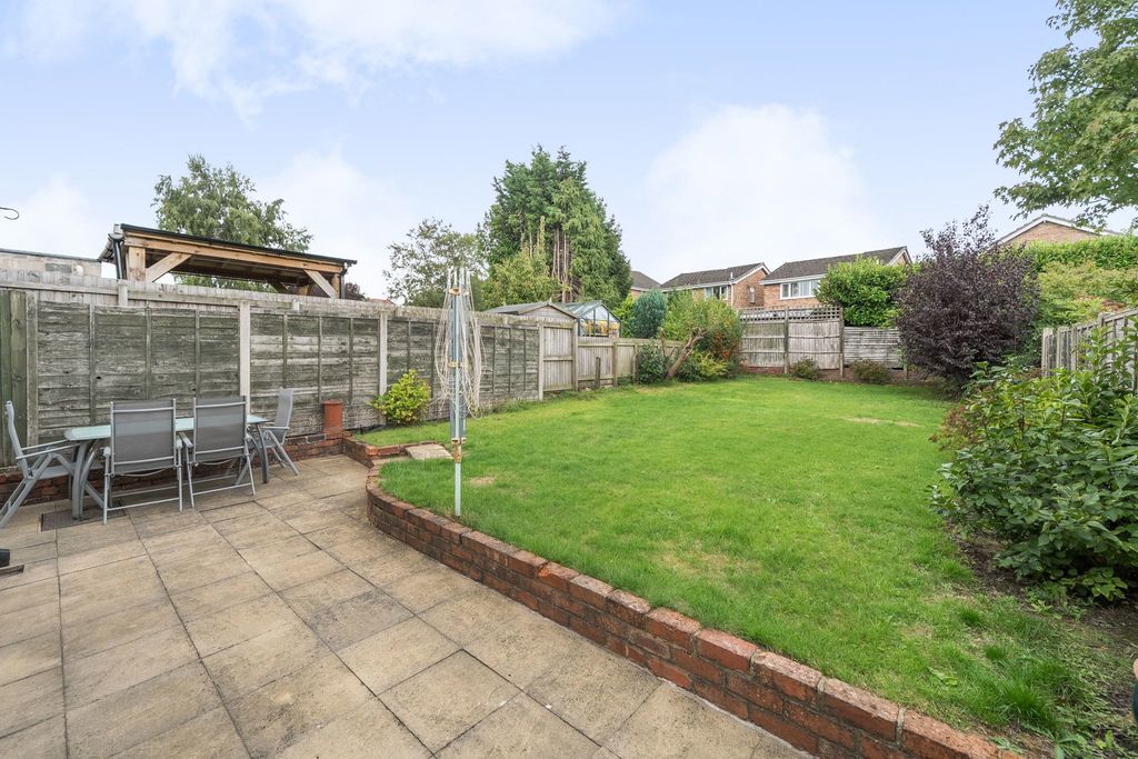 Property photo 2 of 16