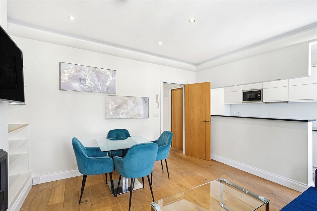 Property photo 3 of 9