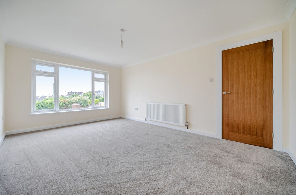 Property photo 3 of 20 1470615-2-6A358De...