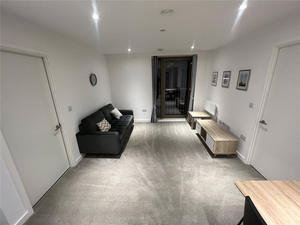 Property photo 2 of 19 Picture No. 02
