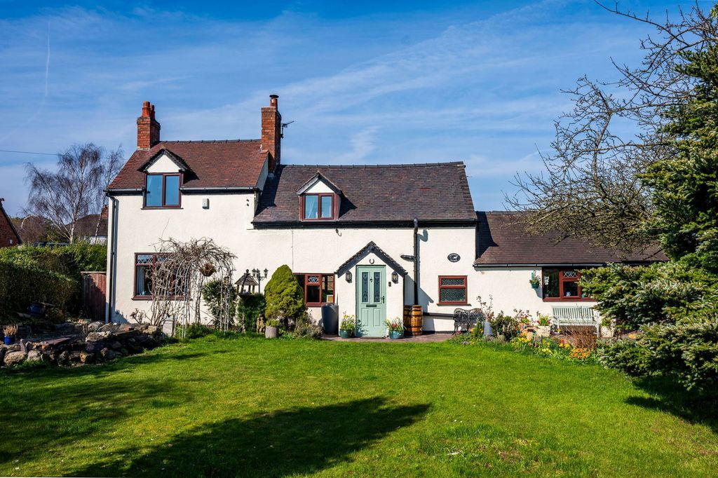 Property photo 1 of 41