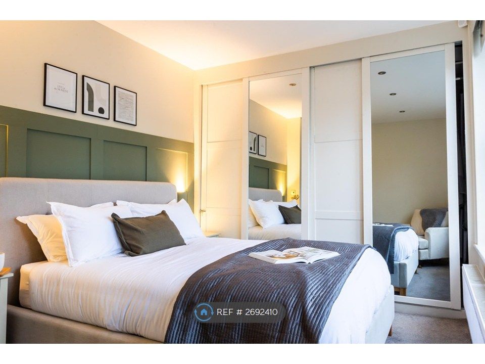 Property photo 2 of 35