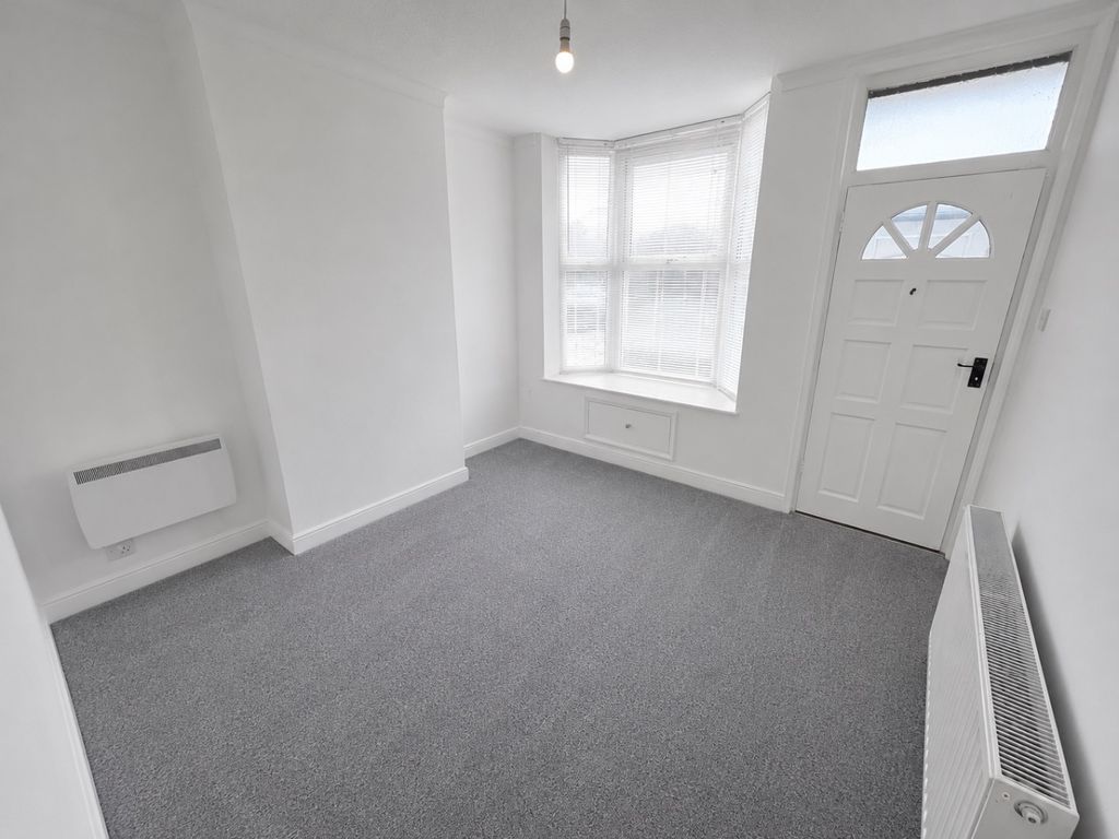 Property photo 2 of 9 5365731
