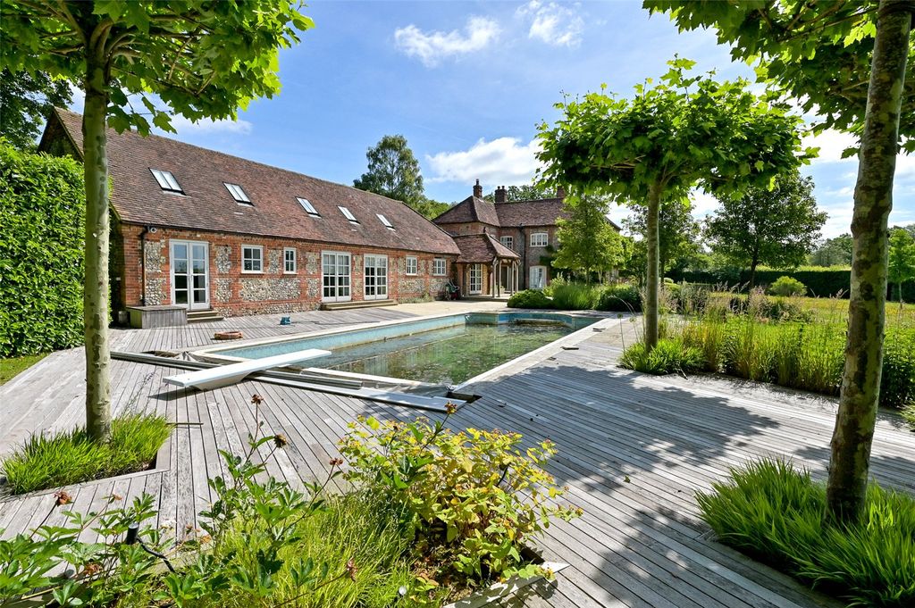 Property photo 3 of 26 Picture No. 07