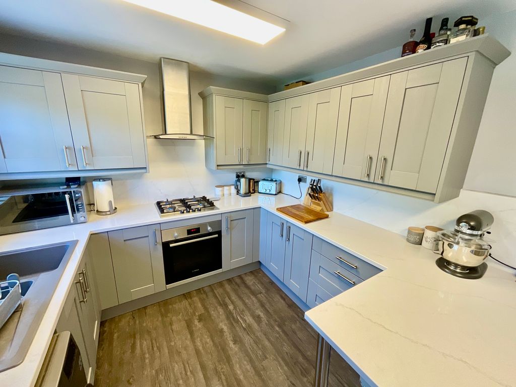 Property photo 2 of 14 Kitchen/Diner