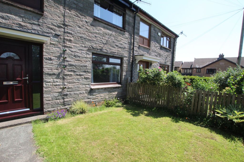 Property photo 2 of 24