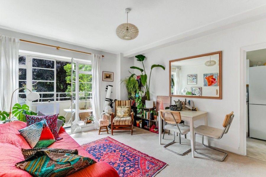 Property photo 1 of 9