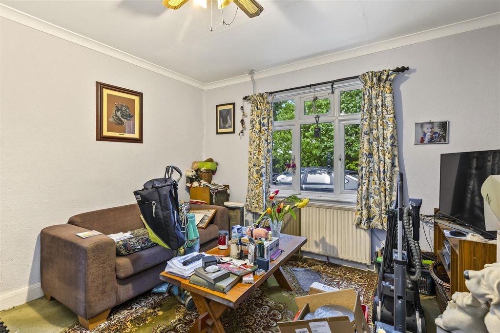 Property photo 3 of 9 Hilberry_16.Jpg