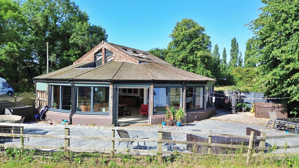 Property photo 1 of 31 Dji_0463.Jpg