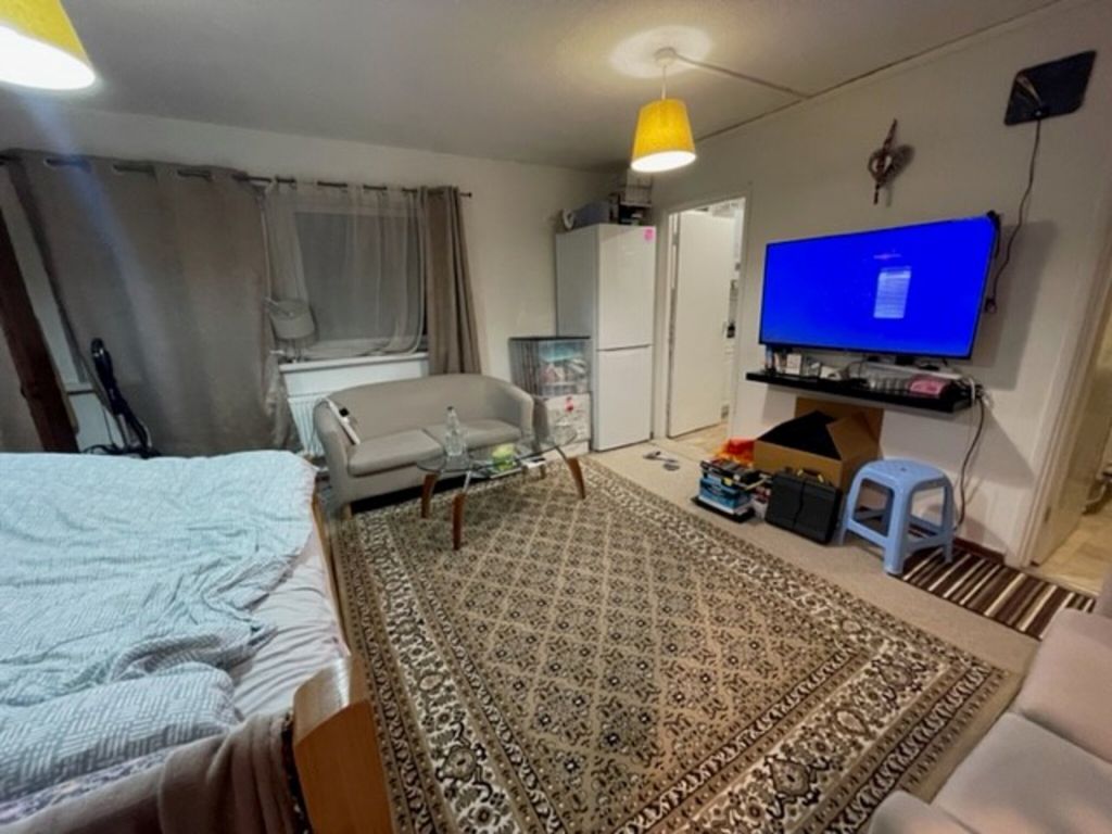 Property photo 3 of 6