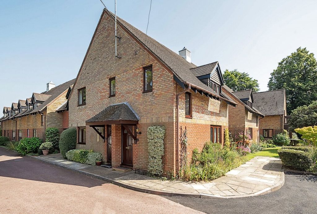 Property photo 1 of 11 Picture No. 29