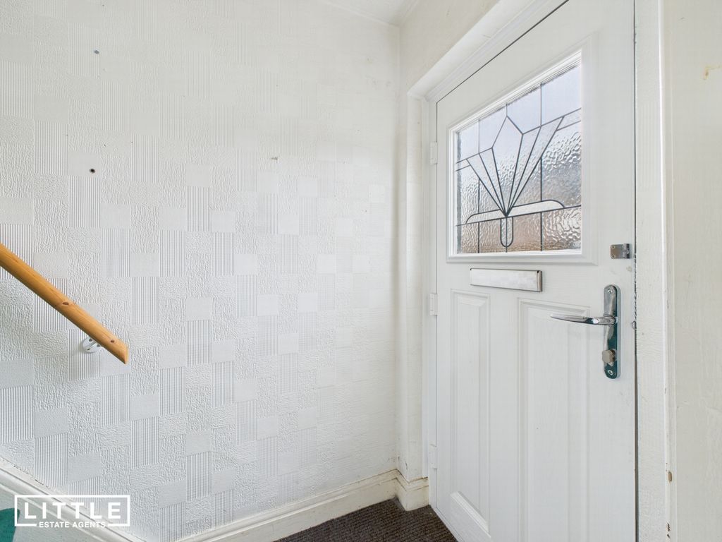 Property photo 2 of 21 Photo 8