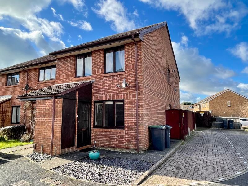 Property photo 1 of 11 Photo 11