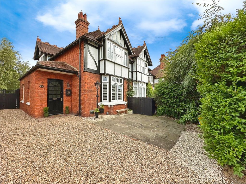 Property photo 1 of 23 Picture No. 05