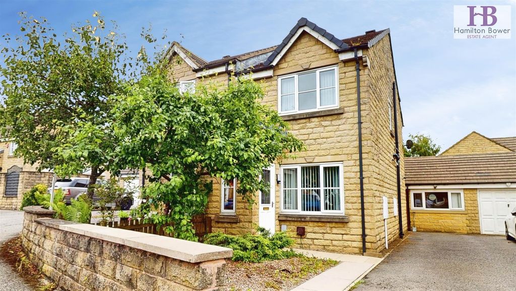 Property photo 1 of 14 7F8F4Ebe-7-Partridge-Drive-06182026_204939.Jpg