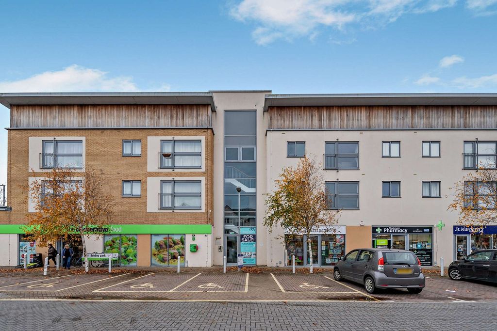 Property photo 1 of 24