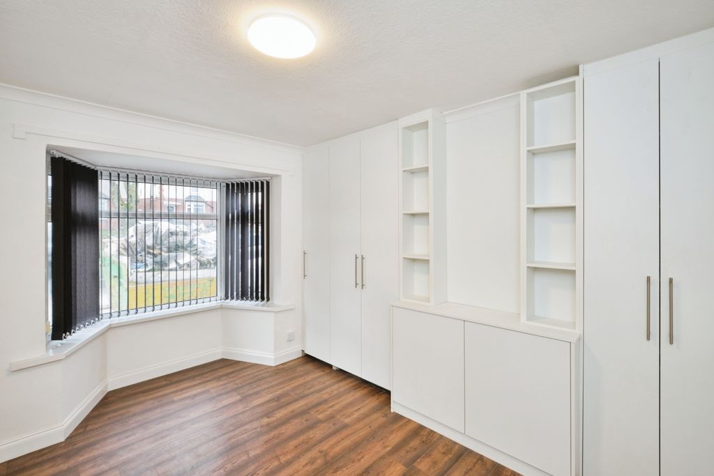 Property photo 2 of 34 340B3d66-Xt421676