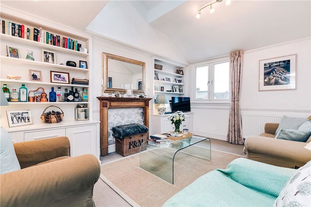 Property photo 2 of 4