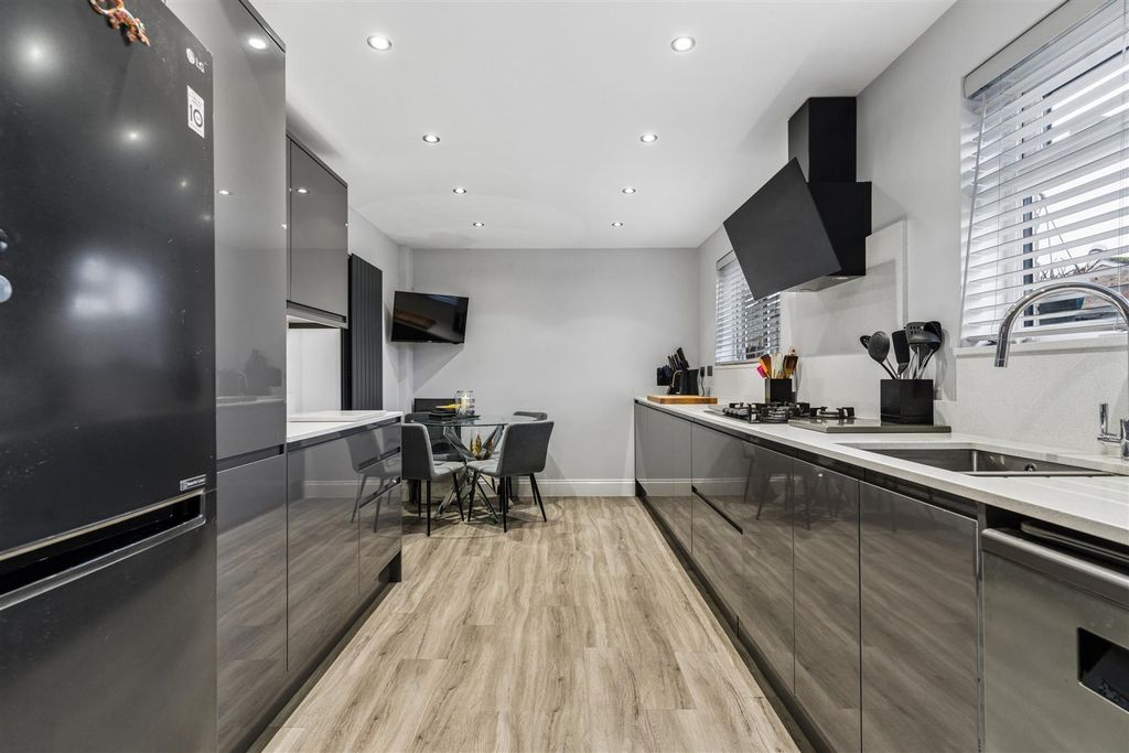 Property photo 2 of 21 Dsc01934-d2F44E9d51c9c33Dbafac7005A136843.Jpg