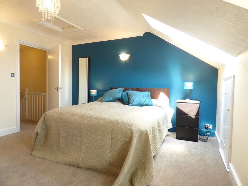 Property photo 3 of 7 Photo 2