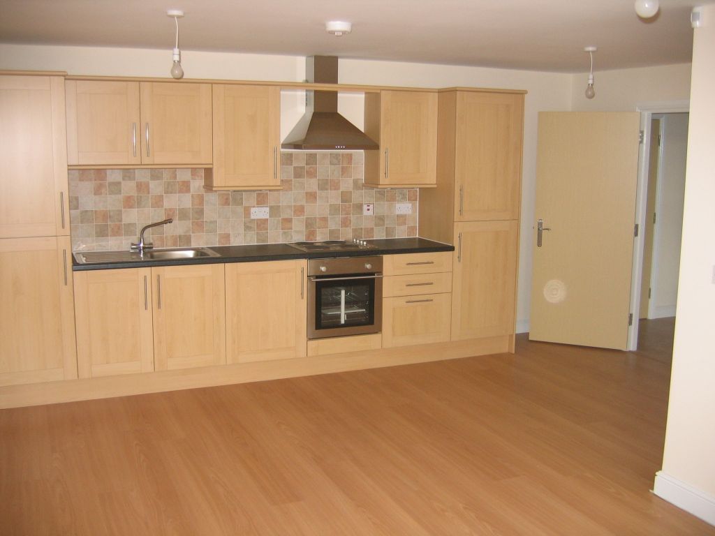 Property photo 3 of 9 Photo