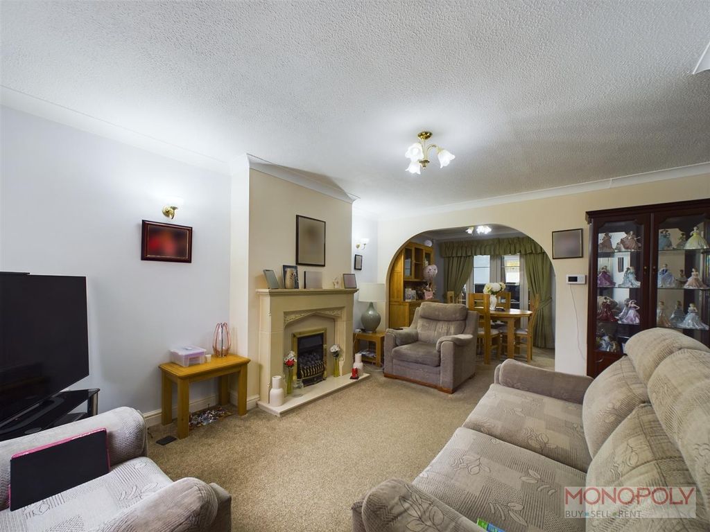 Property photo 3 of 21 Cam03815G0-Pr0125-Still010.Jpg