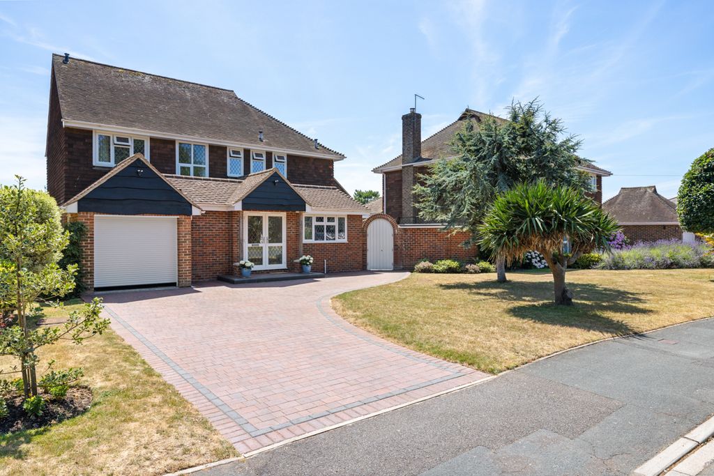 Property photo 1 of 21